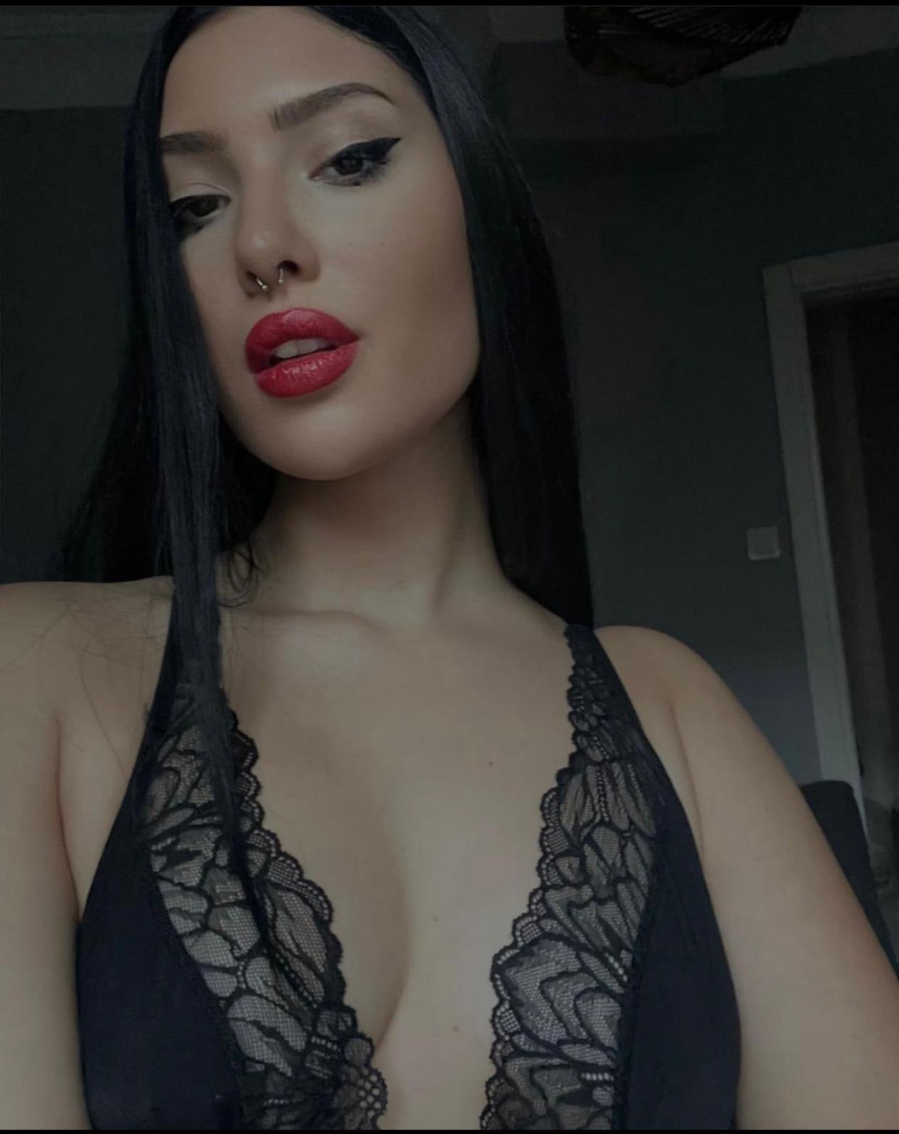 Taşkent Zeki Bir Sevgili Escort Funda