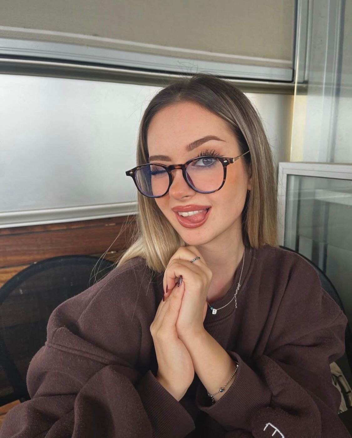 Emirgazi Meydan Bayan Escort Maya