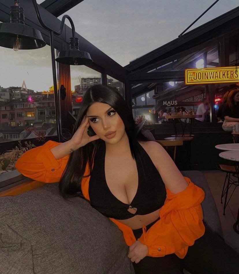 Karatay Sabırlı Kadın Escort Melek