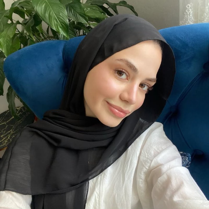 Konya Güzel ve Enerjik Kadın Escort Bayan Müşerref