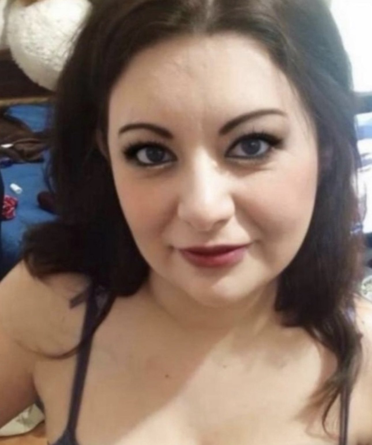 Emirgazi Eve Gelen Bayan Escort Zümra