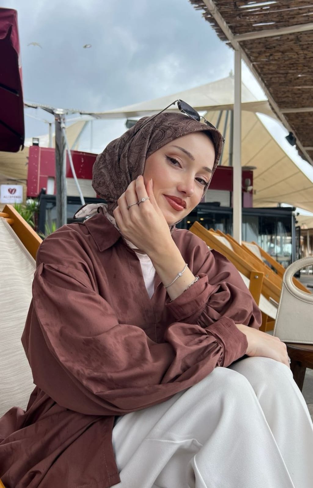 Konya Zarif Partner Bayan Escort Kayra